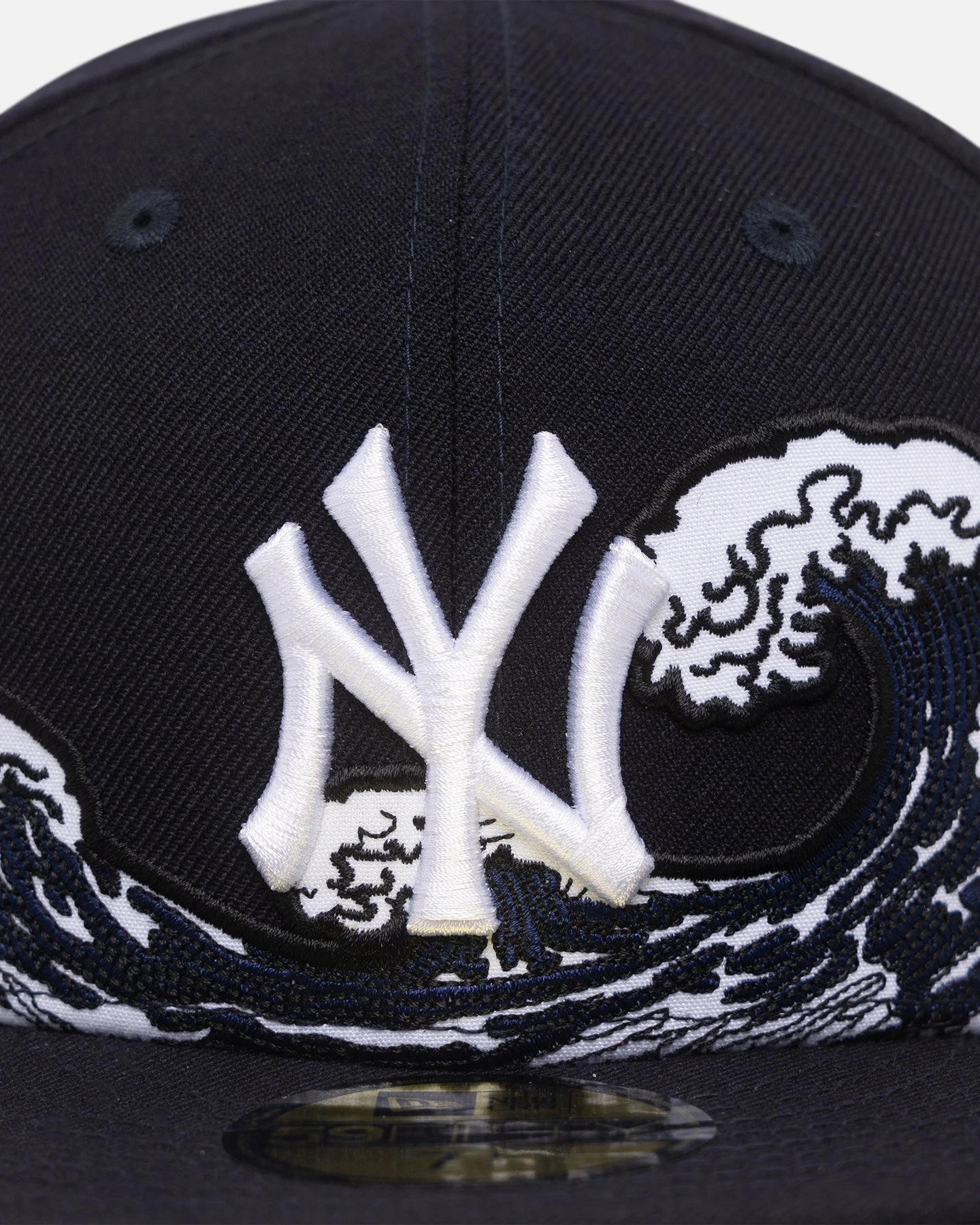 New Era New York Yankees "Wave" 59FIFTY Fitted Navy/White 7 New Era New York Yankees "Wave" 59FIFTY Fitted Navy/White - Image 5