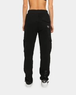 Carré Evolution Cargo Track Pant Black -Sportswear Women Store 4454569222377 womens 00040