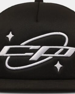 Carré Star Sign Trucker Snapback Black -Sportswear Women Store 4454571571296 default 0050