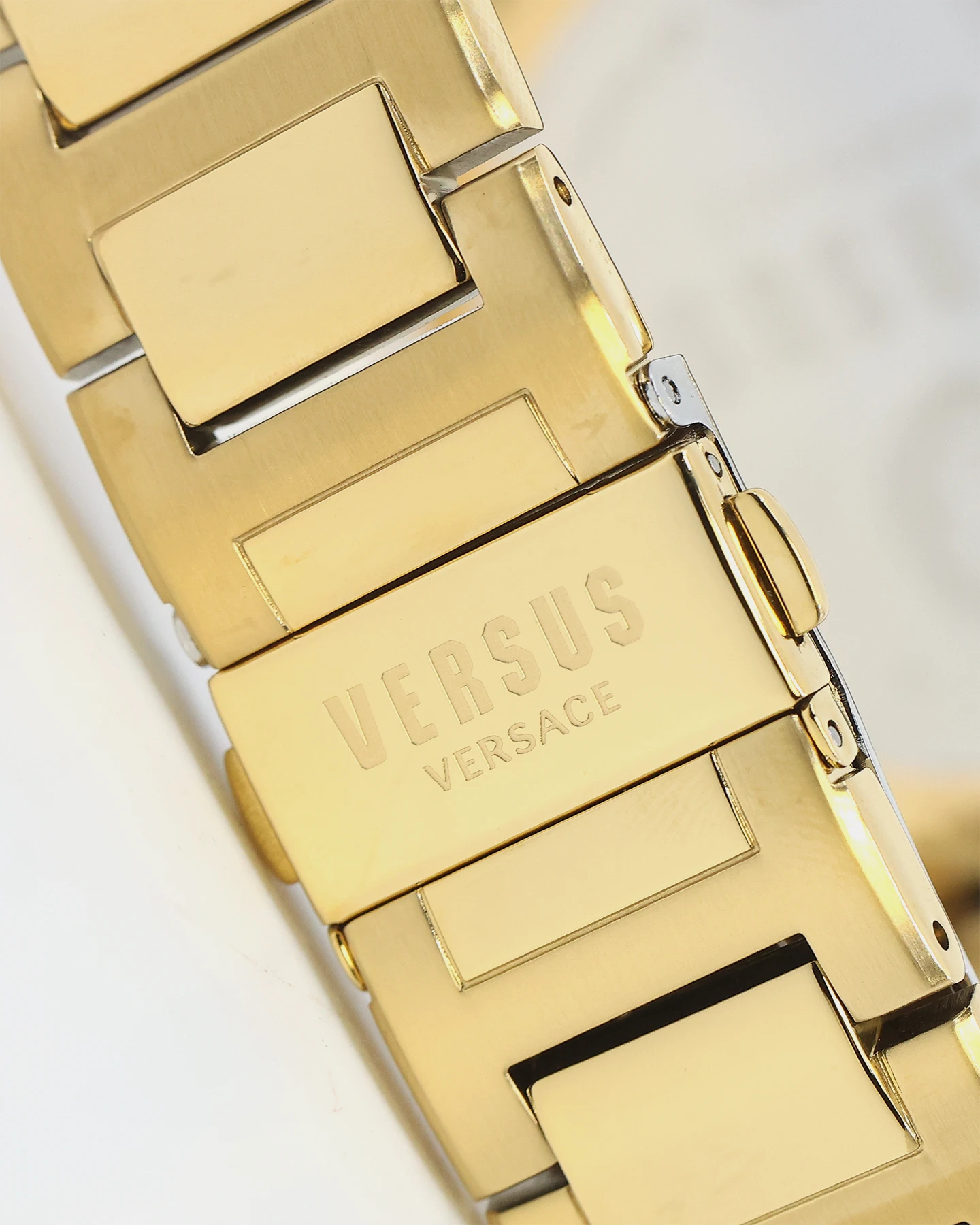 Versus Versace 6eme Arrondissement Crystal Set Gold Watch Yellow Gold 11 Versus Versace 6eme Arrondissement Crystal Set Gold Watch Yellow Gold - Image 9