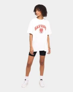 NATIONAL COLLEGIATE ATHLETIC ASSC Harvard University Team Arch Logo Vintage T-Shirt Vintage White -Sportswear Women Store 9353380255777 womens 0020